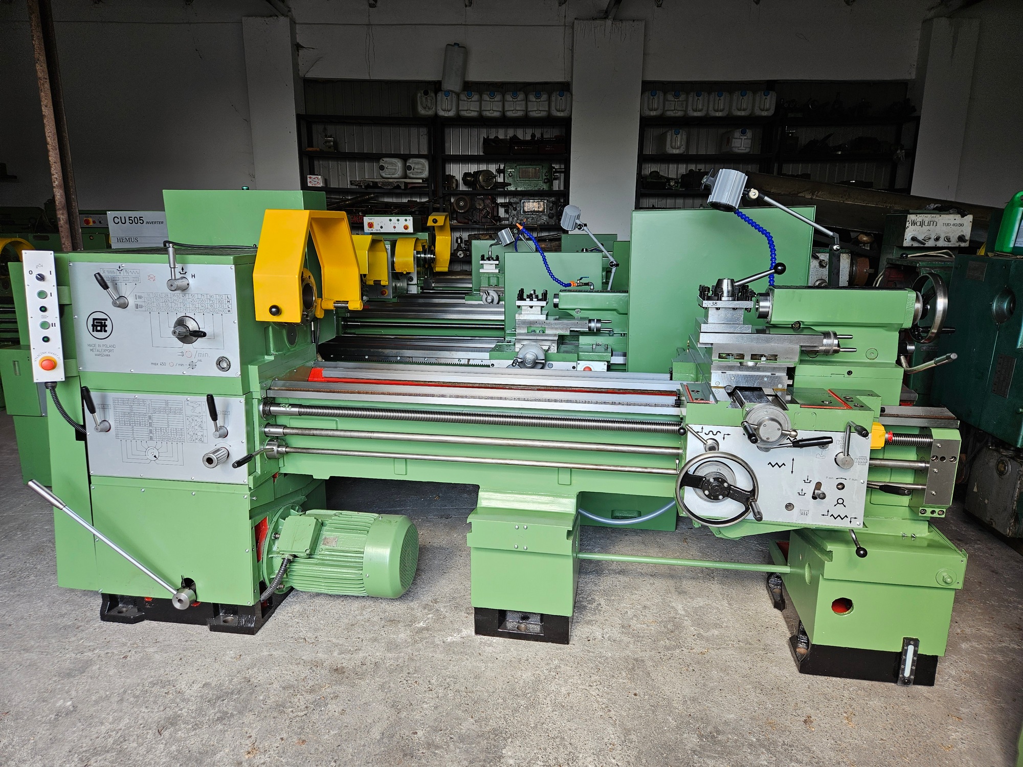 You are currently viewing Tokarka TUR 63 x 1500
